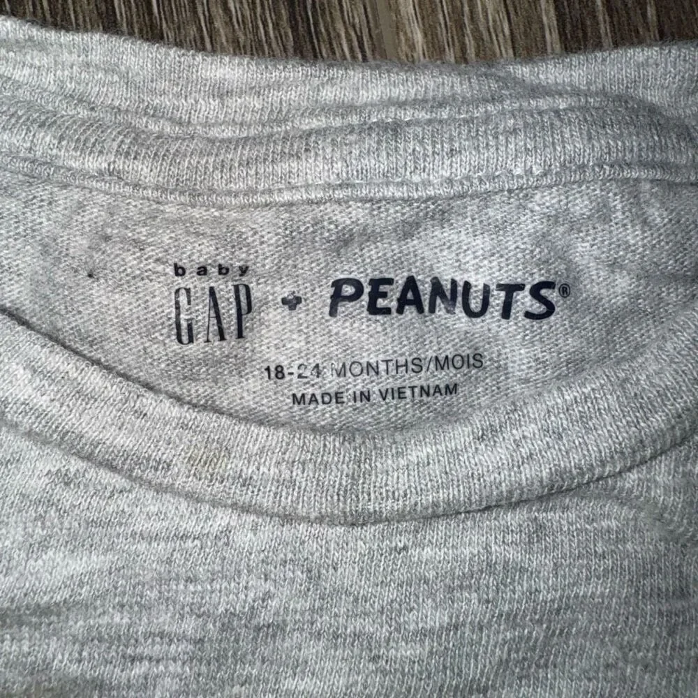 🏈 Baby Gap & Peanuts 18-24 M Woodstock Happy Long Sleeve Tee